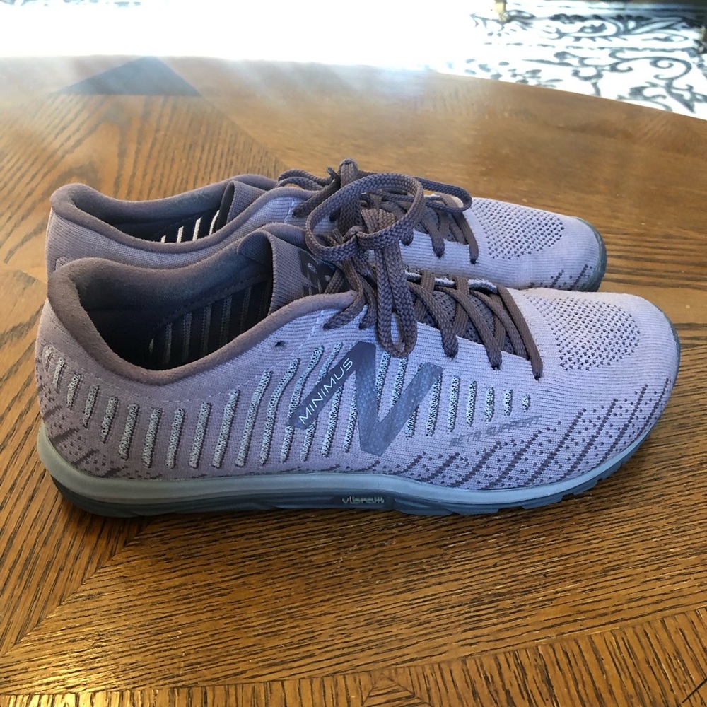New Balance Minimus Shoes Womens size 10.5 Vibram